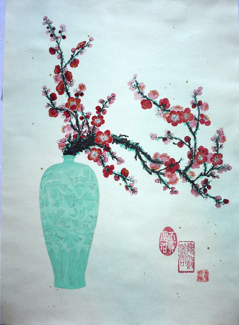 Prunus rouge et vase de jade